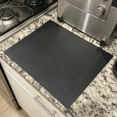 Extra Thick Silicone Heat Resistant Counter Mat, Non-Slip, Waterproof, for Air Fryer, Microwave and Coffee Machine, Black